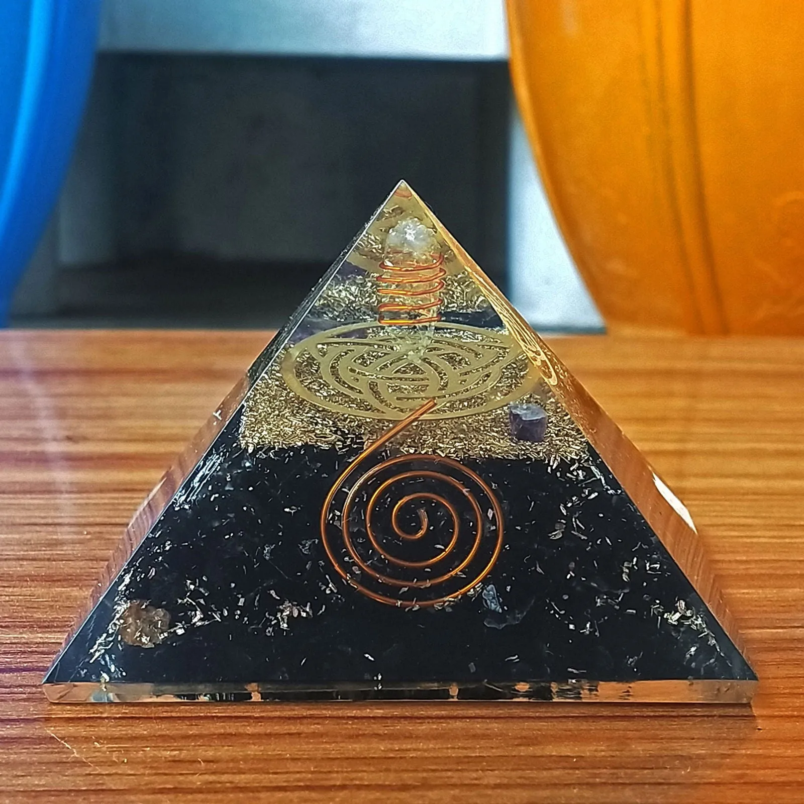 Energy Generator Orgonite Quartz Crystal orgone pyramid Stone