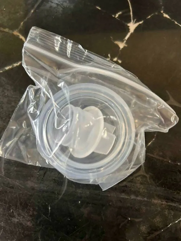 LUVLAP Adore Electric Breast Pump with 2 Breast Pads